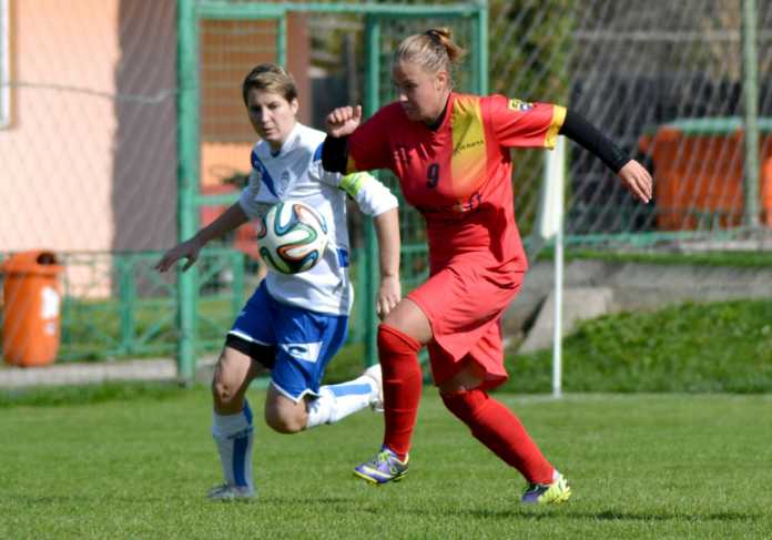 Ciolacu Mihaela (Olimpia Cluj-Napoca), marcatoarea a doua goluri impotriva formatiei Real Craiova