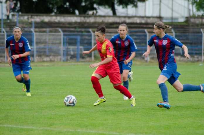 Finala Cupei Romaniei la fotbal feminin disputata intre echipele Olimpia Cluj-Napoca si ASA Targu Mures