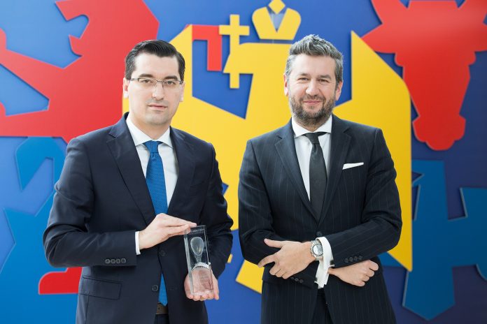 premiu the times razvan burleanu