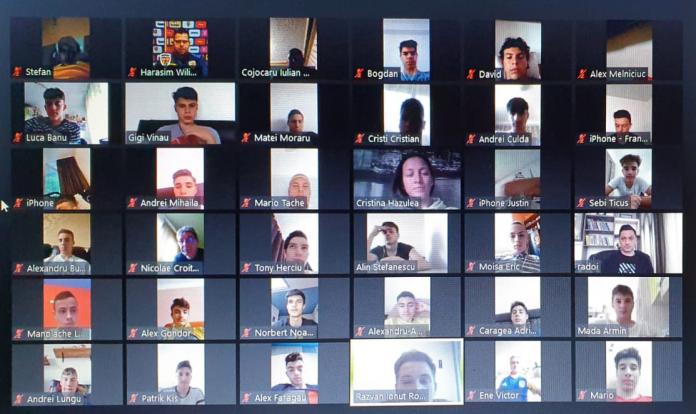 videoconferinta juniori