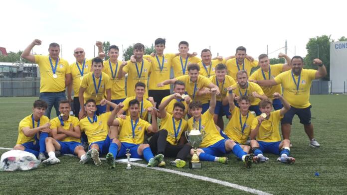 AS Viitorul Vetis CJ U19 (2)