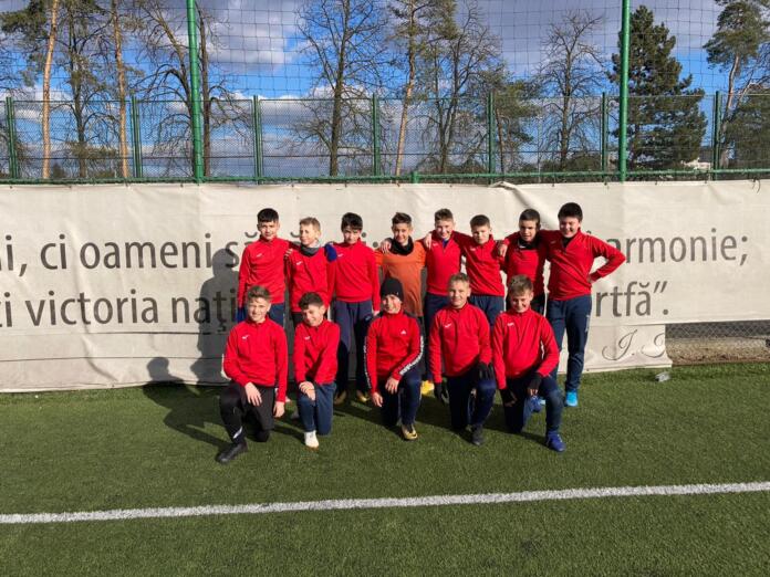tauti mageraus u15